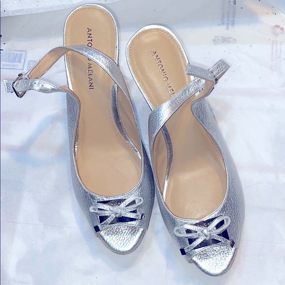 Antonio Melani women’s leather metallic wedges New - Picture 8 of 10